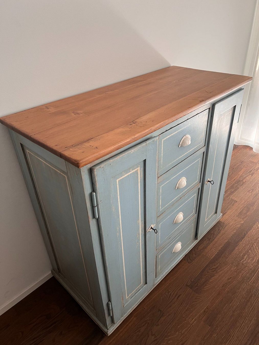 Kommoden: antike Holz-Kommode blau – Gebraucht aus Bern von Guggibern 2