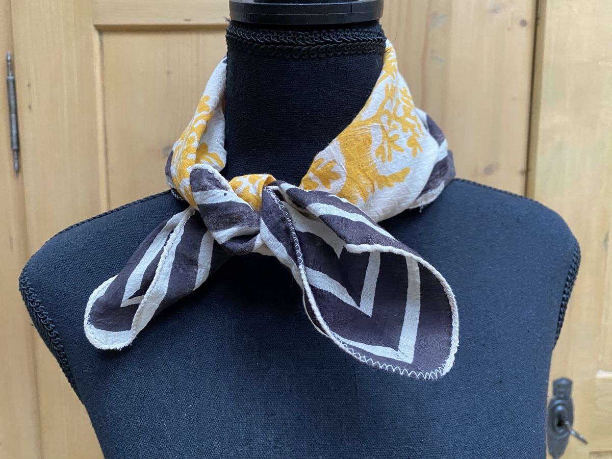 Foulard & Sciarpe: Nicki Tuch Baum Baumwolle Halst – Nuovo (secondo la descrizione) da Buochs venduto da H16 1