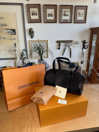 Louis Vuitton Papillon Epi Full set 🖤