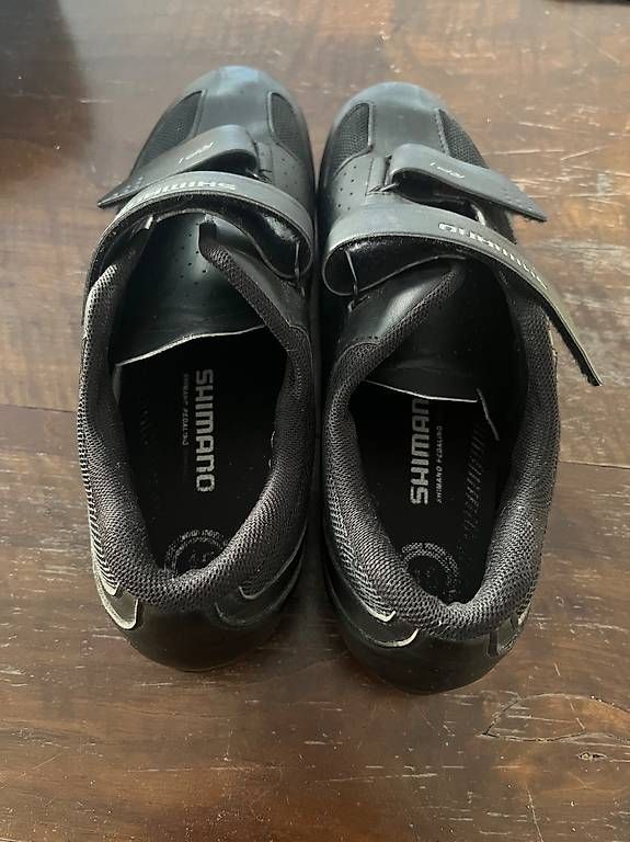 Chaussures hommes: Veloschuhe Shimano Gr. 45 – D'occasion à Luzern par knibegy 1