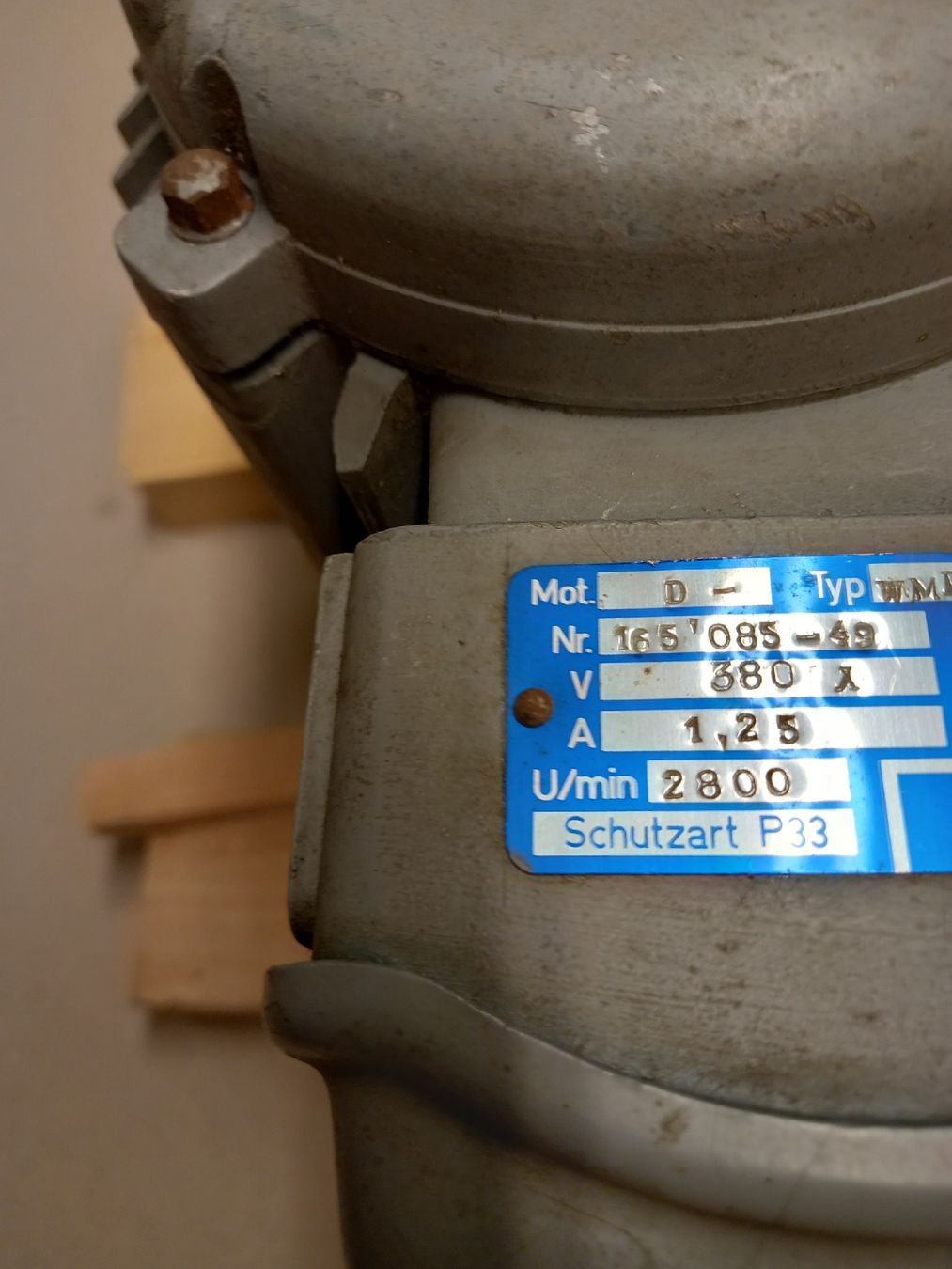 Motori: Elektro 380 V  Flanschmotor Luwa – Usato da Seon venduto da Zack_16 6