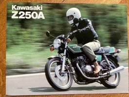 KAWASAKI Z250-A1 Prospekt englisch Printed in Japan