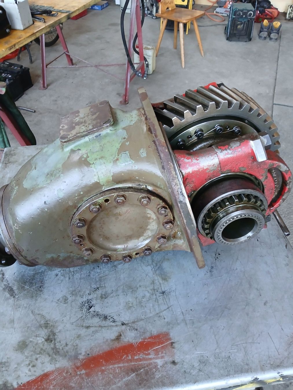 Saurer Tutti i ricambio: Saurer Hinterachseinsatz – Usato da Horboden venduto da heino9