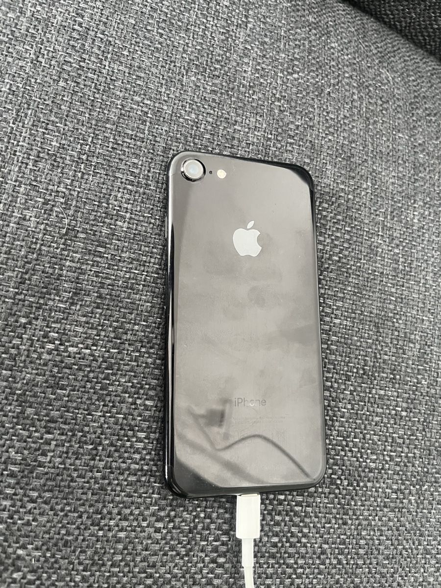 Apple Telefoni cellulari / Smartphones: iPhone 7 128 GB  – Usato da Aarburg venduto da J.Adams 5