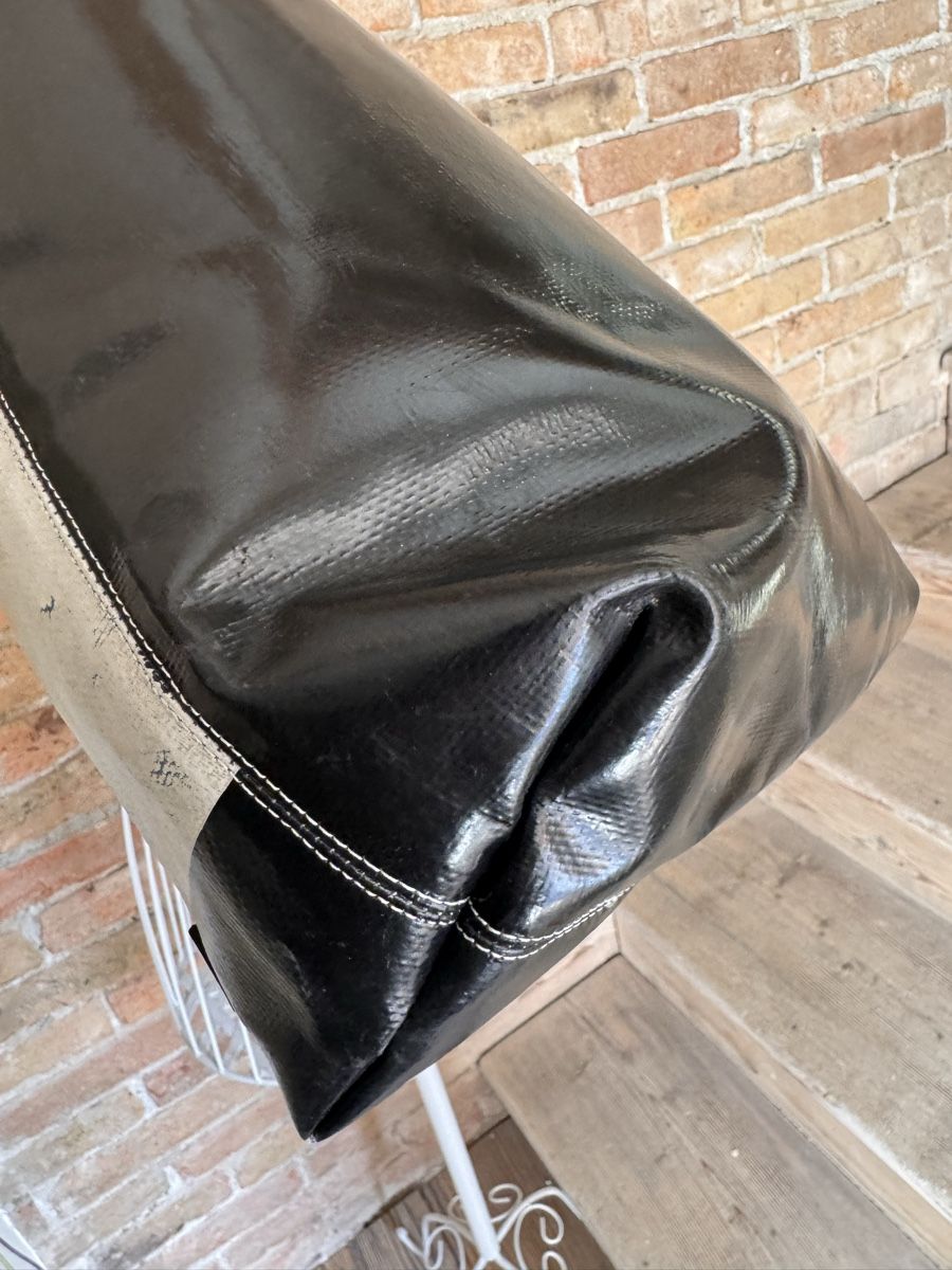 Taschen: Freitag F203 Bob / Black and white – Gebraucht aus Arsiè von Marydema76 2