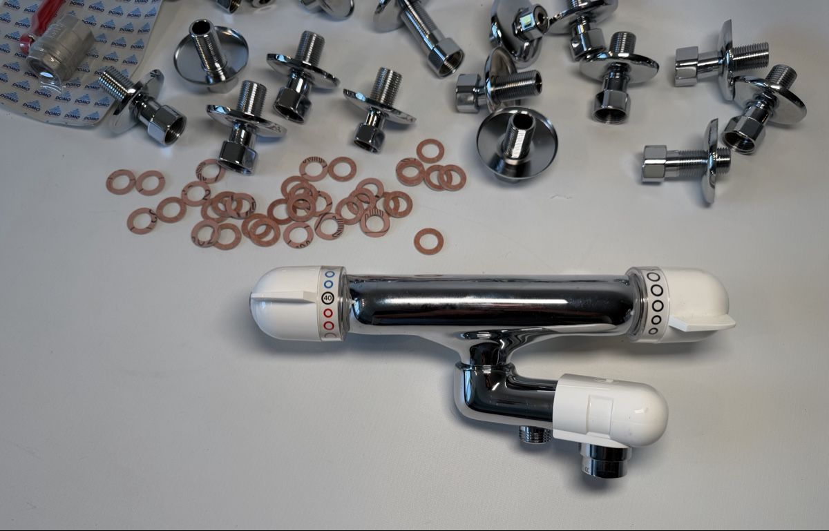 Kwc Docce: KWC Thermostat Duscharmatur Chrom Set – Nuovo (secondo la descrizione) da Rombach venduto da vir_2dsd 2