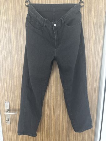 Damen Jeans Shein schwarz Grösse M guter Zustand