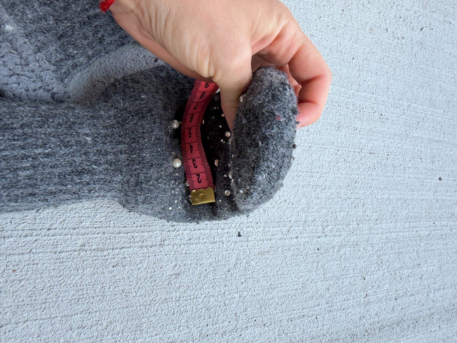 Gants & mitaines : Handschuhe Filz dunkelgrau mit Perlen – D'occasion à Riehen par ann_76jw 6
