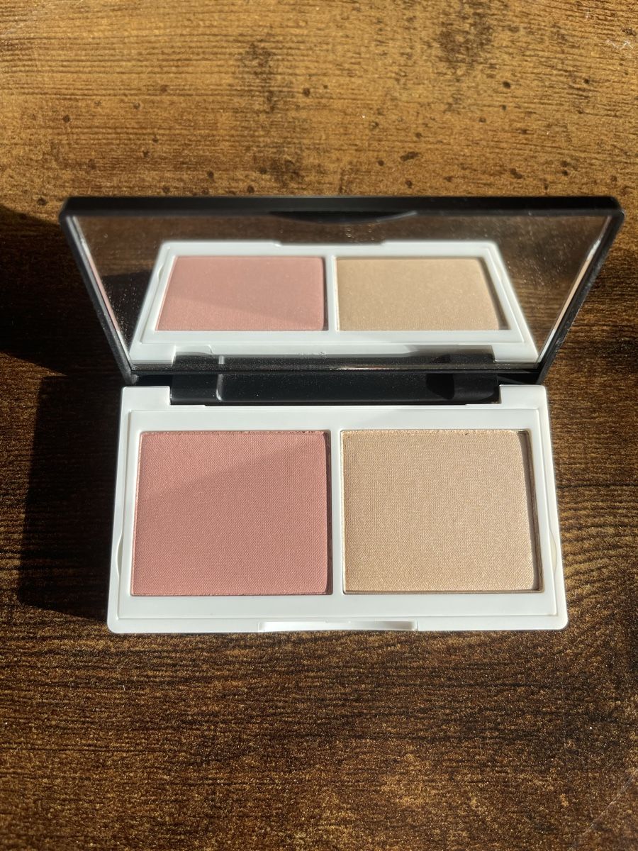 Make-up: Fard à joue duo LILY LOLO – Nuovo e nell'imballaggio originale da Chêne-Pâquier venduto da ofly_1987