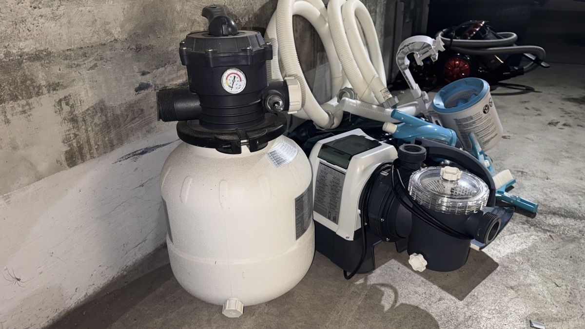 Accessori per Piscine: Sandfilteranlage Intex SF80220-2 – Usato da Mönchaltorf venduto da DRUG-TITO 2