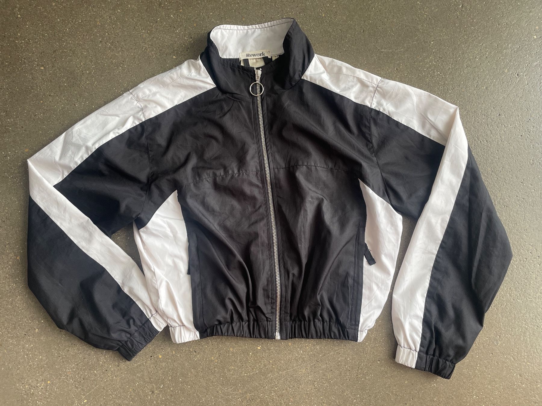 Vestes: Bomberjacke des nachhaltigen Labels Rework – D'occasion à Windisch par orangepanter
