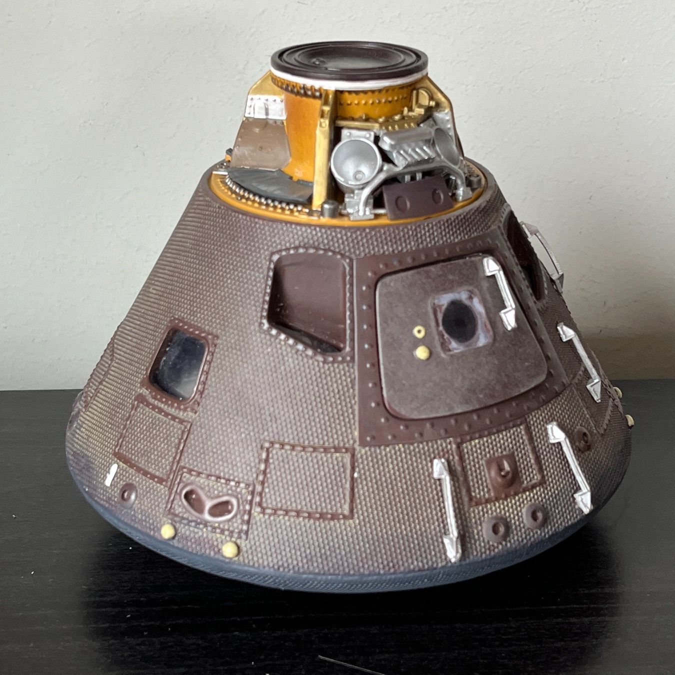 Modellbausätze & Standmodelle: Apollo 11 Command Module Model 1:25 NASA OVP Limited Edition – Neu und originalverpackt aus Lausen von Runway28 3