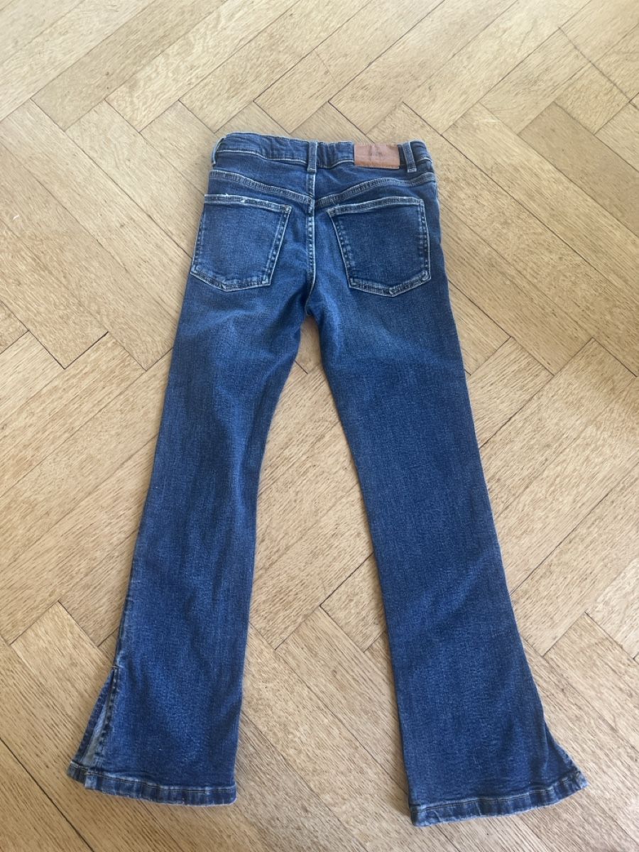 Zara Pantalons: Jeans Zara 152 – D'occasion à Beinwil am See par brigittehug 2