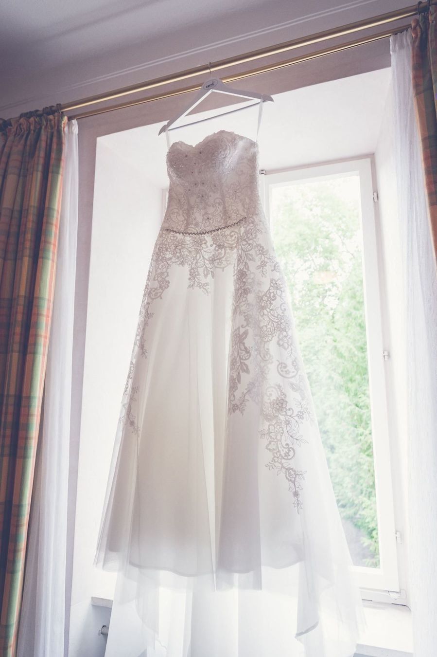 Kleider: Brautkleid mit Reifrock und Schleier – Gebraucht aus Anglikon von Yari05 2