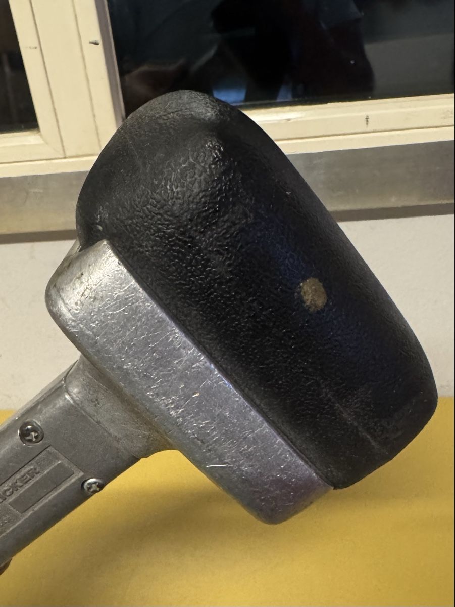 Tutti gli attrezzi: Teppichspanner Roberts Metall  – Usato da Schlieren venduto da Freundlich02 6