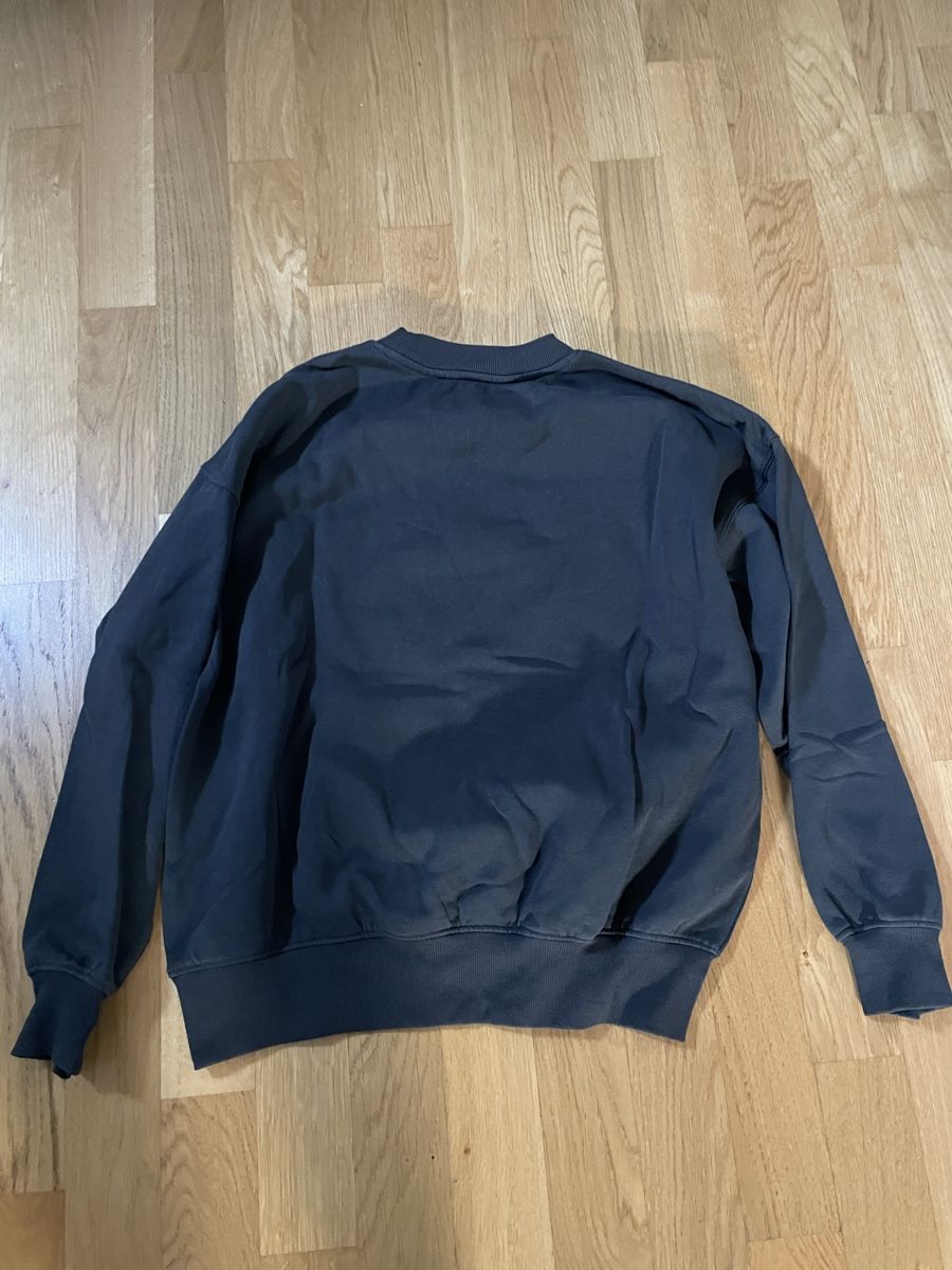 H&M Pullover & Sweatshirts: Pullover Mädchen – Neu (gemäss Beschreibung) aus Balgach von sei_s6d7 1