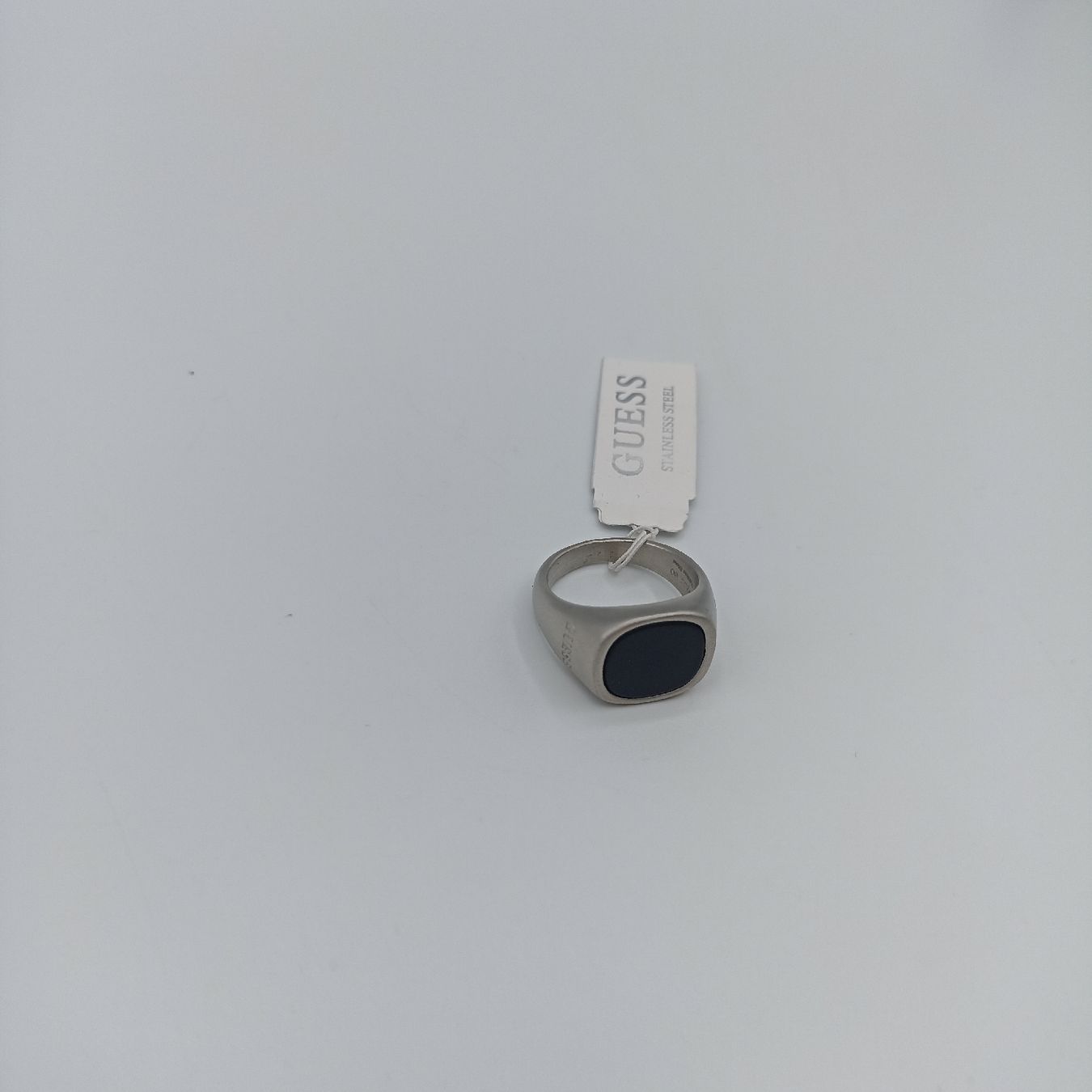 Guess Ringe: Guess Ring (neu) – Neu und originalverpackt aus Schaffhausen von  3