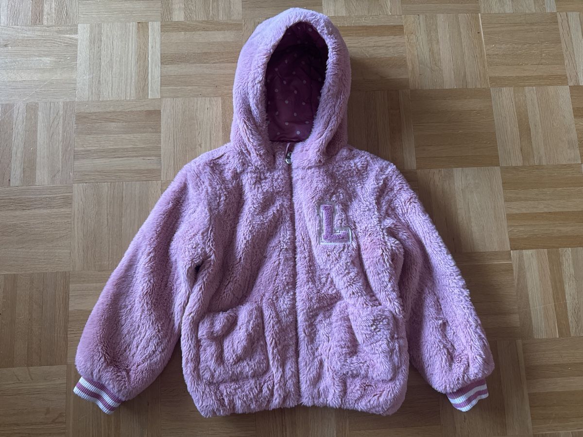 Jacken & Mäntel: Mädchen Jacke, Grösse 116, Top Zustand! – Gebraucht aus Kilchberg ZH von Von_dutch