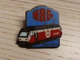 Pin's : HAG, locomotive Re 4/4 du VHB