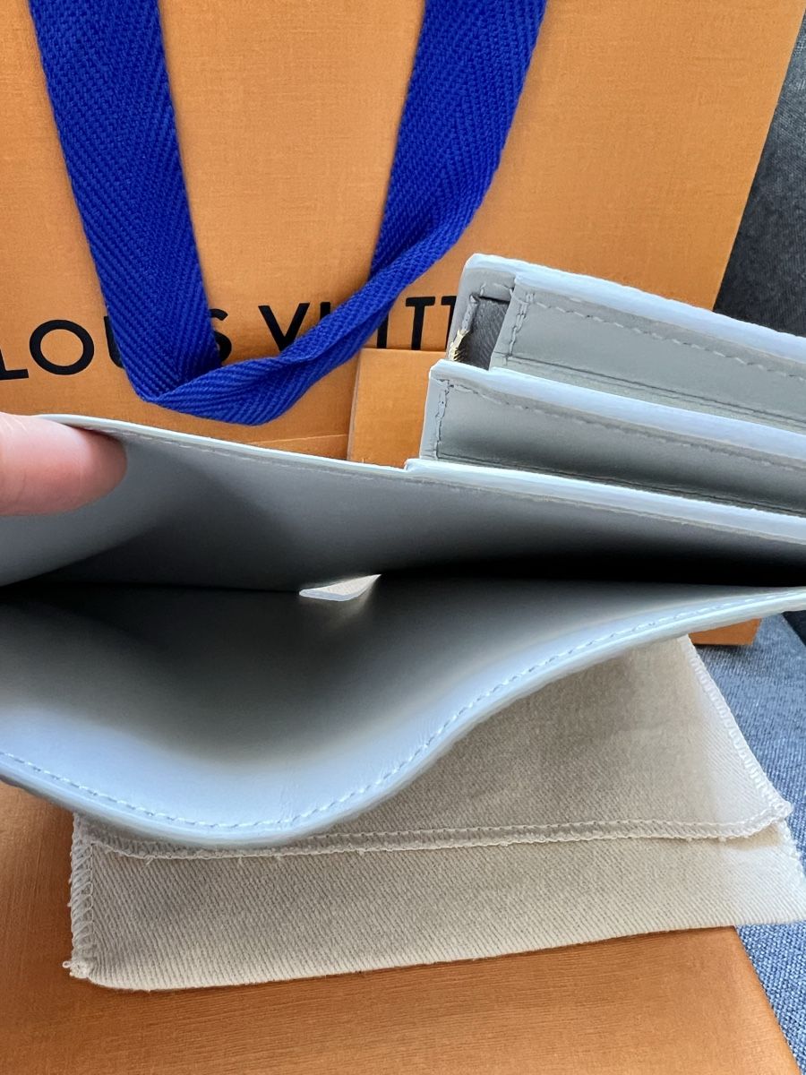 Louis Vuitton Portemonnaie: Louis Vuitton Capucines Tiny Portemnnaie - NEU – Neu und originalverpackt aus Amriswil von Austinn 6