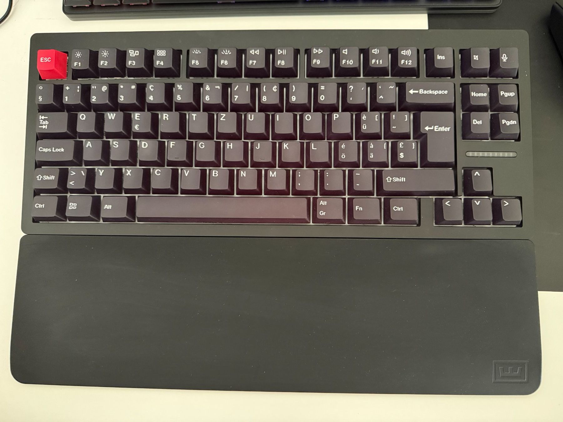 Wooting Tastaturen: Wooting 80HE mit Keychron Keycaps in CH Layout – Gebraucht aus Schlieren von bar_c8nm