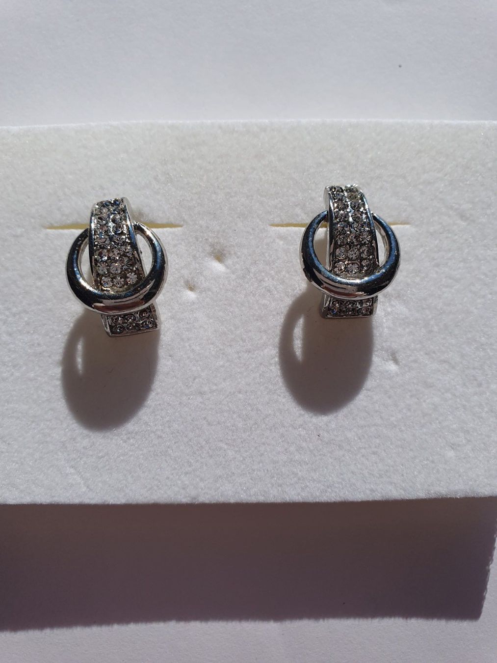 Catenine: Lässiges Schmuckset mit Zirkonia – Usato da St. Margarethen TG venduto da Schachmatt 2