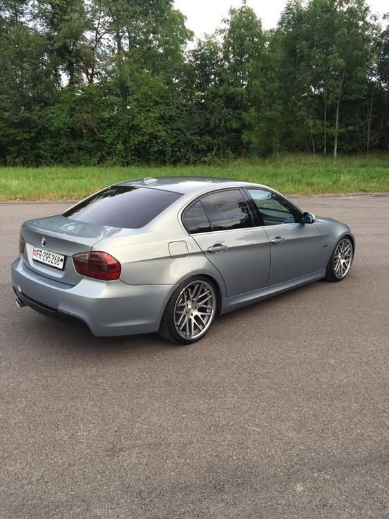 BMW 330d