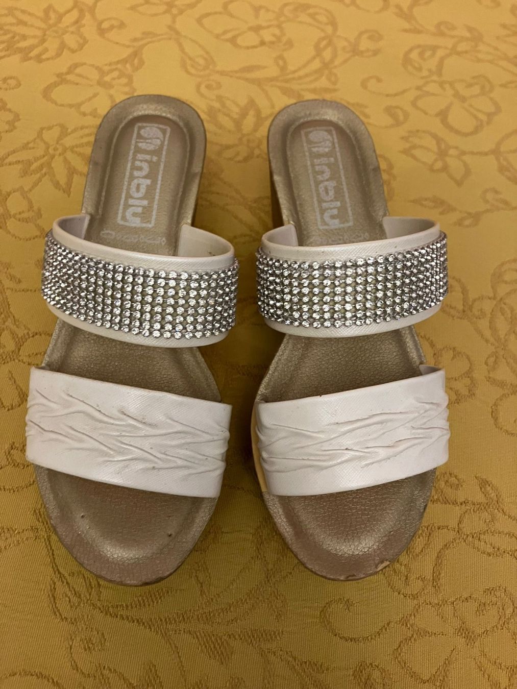Scarpe da donna: Sandali con zeppa Inblu n.35 – Usato da Melano venduto da H-Sara