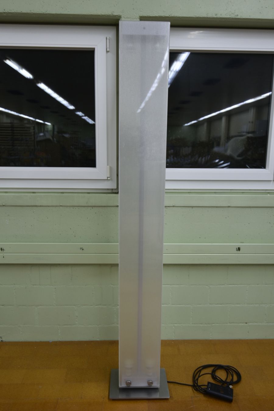 Belux Lampade: Designer Stehlampe Belux Twilight – Usato da Lichtensteig venduto da Polsterwerk 5