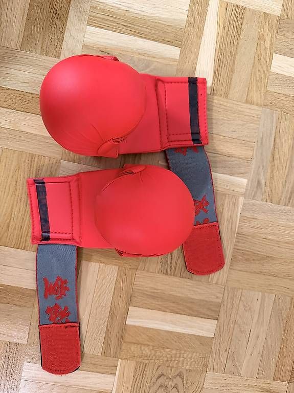Guanti & manicotti: TOKAIDO Handschutz Karate – Usato da Rüti ZH venduto da katrolinka 3