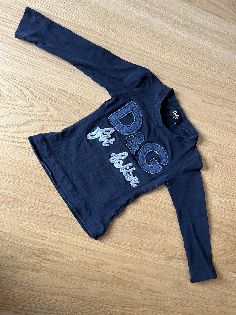 Pullover & Sweatshirts: Dolce&Gabbana pull enfant 2 ans – Gebraucht aus Puidoux von vendange