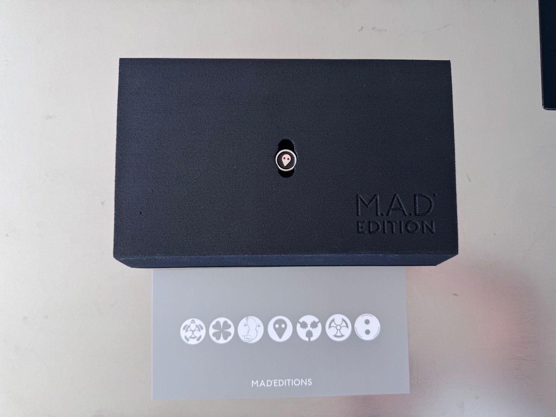 MB&F Orologi: Neuwertige M.A.D.Editions M.A.D.2 R&B mit Box – Nuovo e nell'imballaggio originale da Glattpark (Opfikon) venduto da marionsch 5