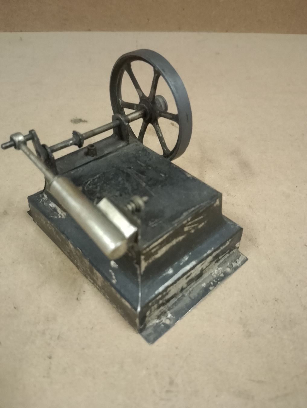 Modellbausätze & Standmodelle: Dampfmaschinenantrieb von ???? – Gebraucht aus Safenwil von dodgewc12 5