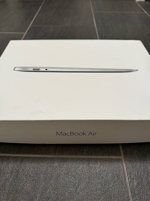Apple Notebook: Macbook Air (2015) inkl. Apple Mouse – Usato da Thalwil venduto da SeileSve 3