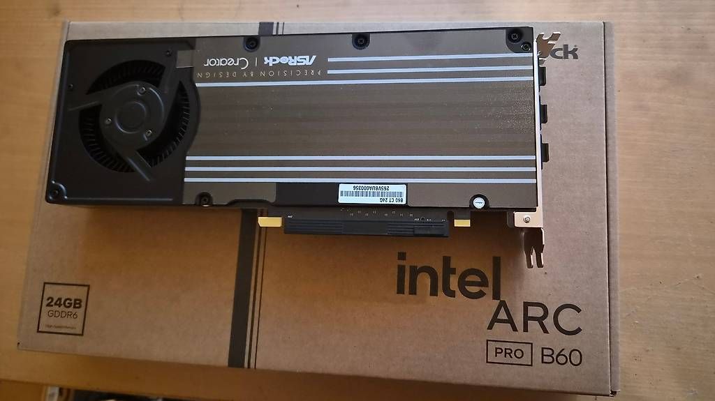 Asrock Cartes graphiques: Intel Arc B60 Asrock 24GB – D'occasion à Horgen par domdomdomdom 1