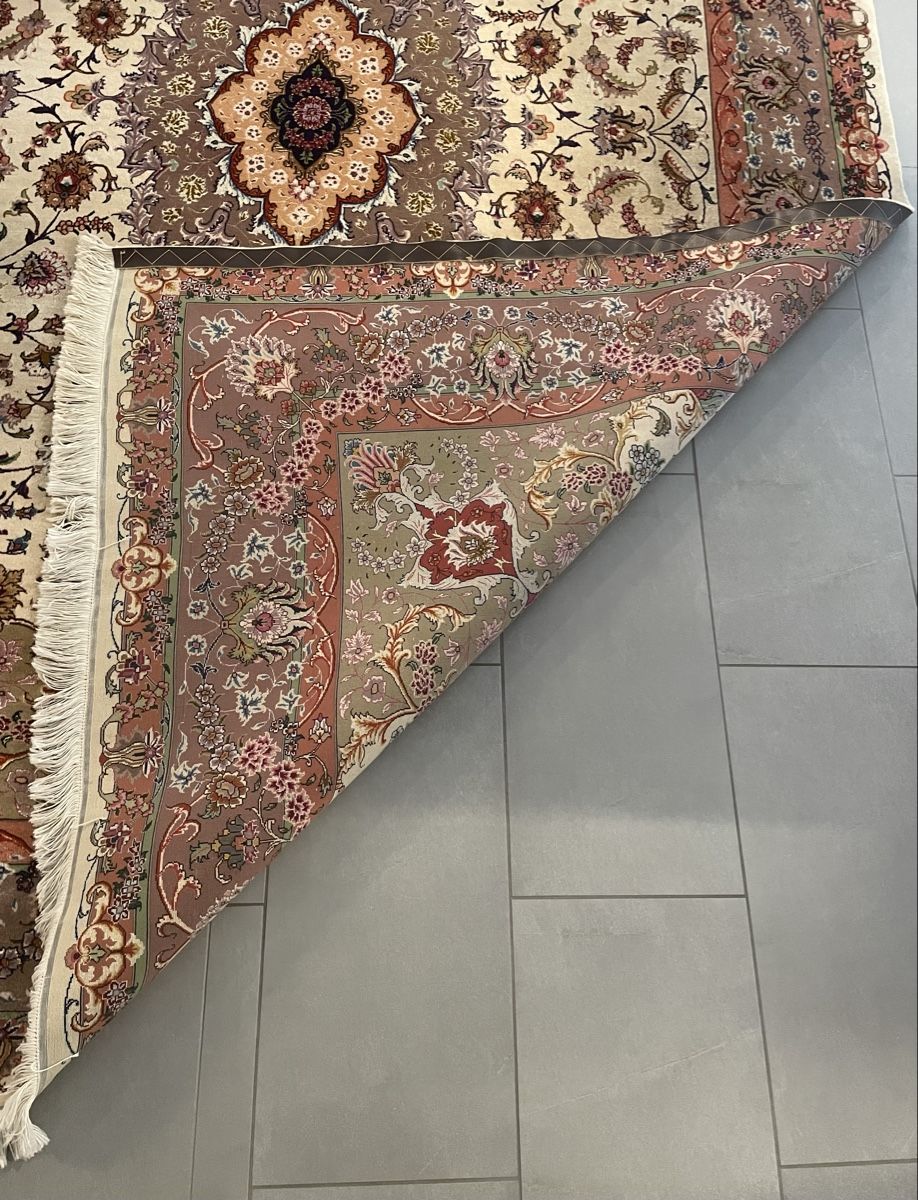 Tappeti: Tapis persan Tabriz Fein – Usato da Fribourg venduto da Nimynho 1