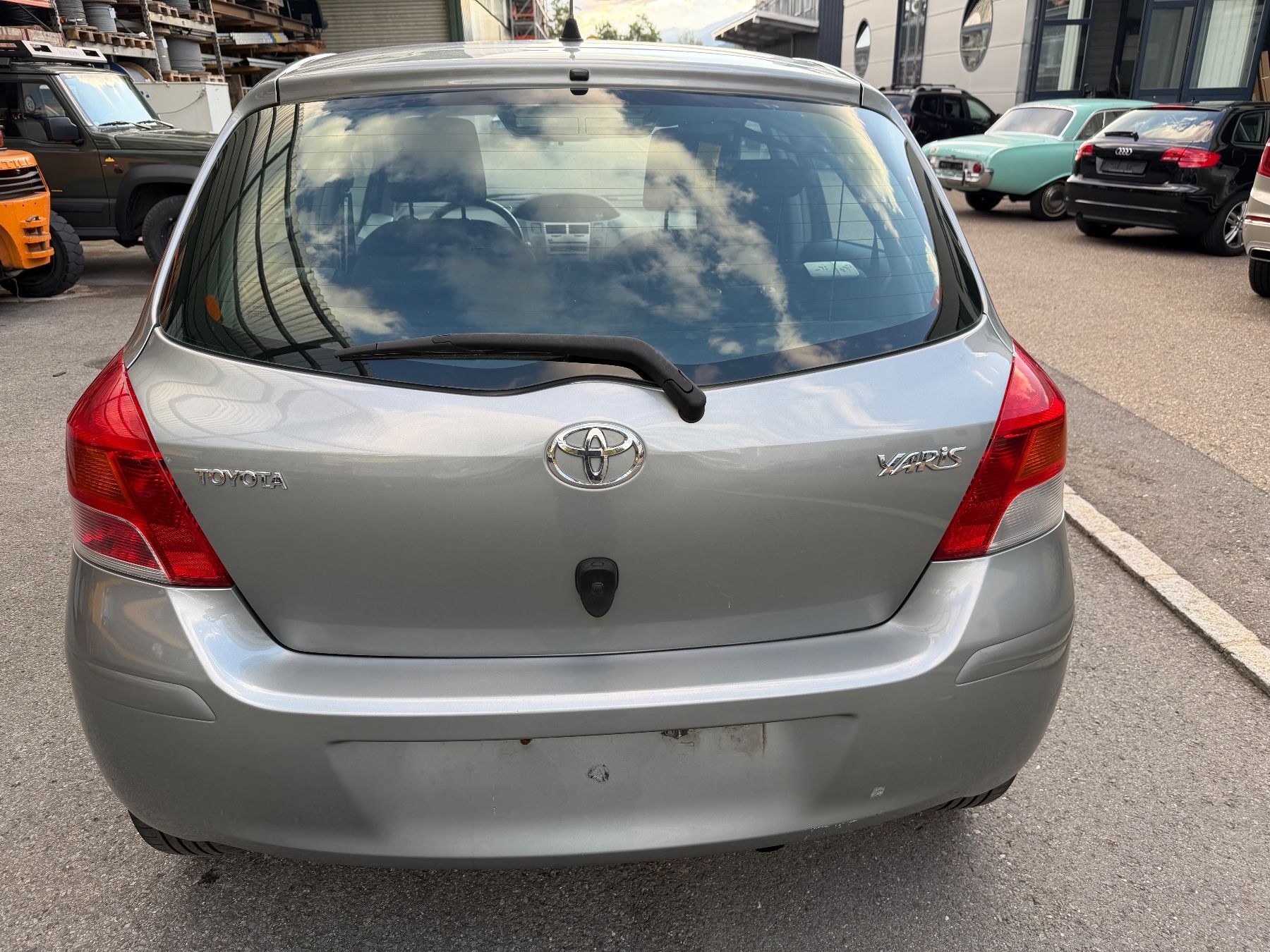 Toyota Automobili: Toyota Yaris 1.3 Benzin  Getriebe Problem – Difettoso da Kerns venduto da habri01 4