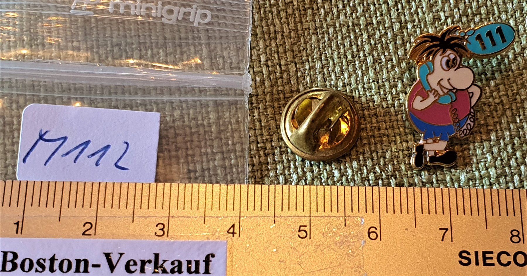 Placchette & Badge: M112 - Pin PTT Post Telecom Swisscom Nr. 111 Auskunft – Usato da Reinach BL venduto da Boston-Verkauf 1