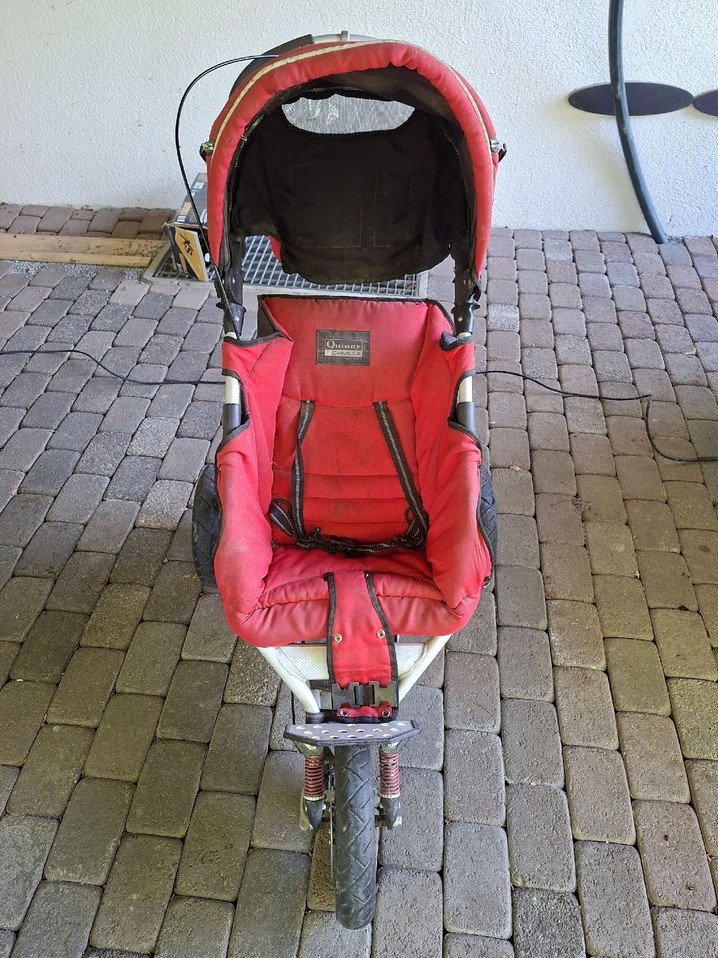 Quinny Poussette: Quinny Formula – Défectueux à Pfäffikon SZ par MB-1979