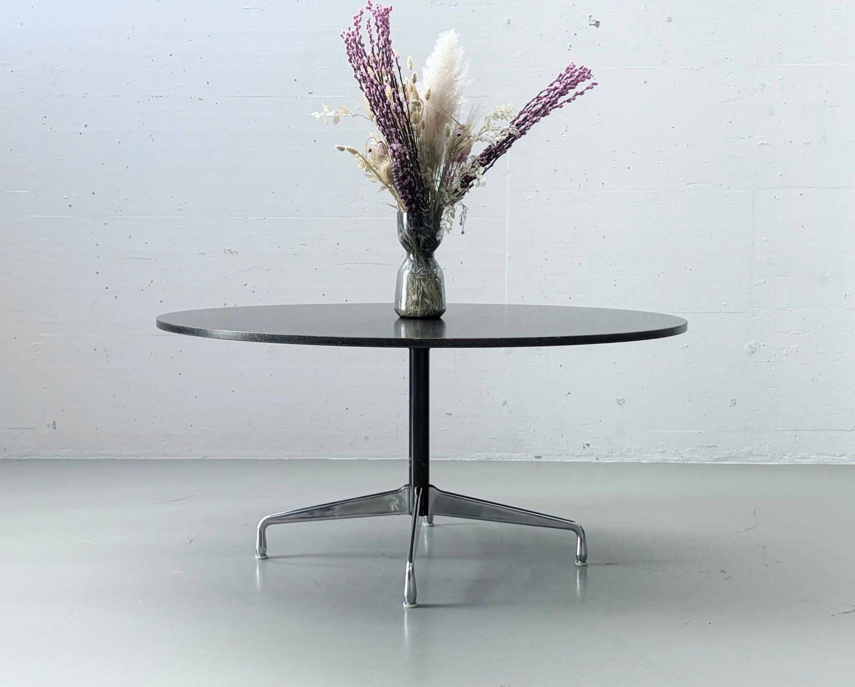 Herman Miller Tavoli: Vintage Herman Miller Eames Segmented Table von Vitra, 1990 – Usato da Zürich venduto da LeMoege 3