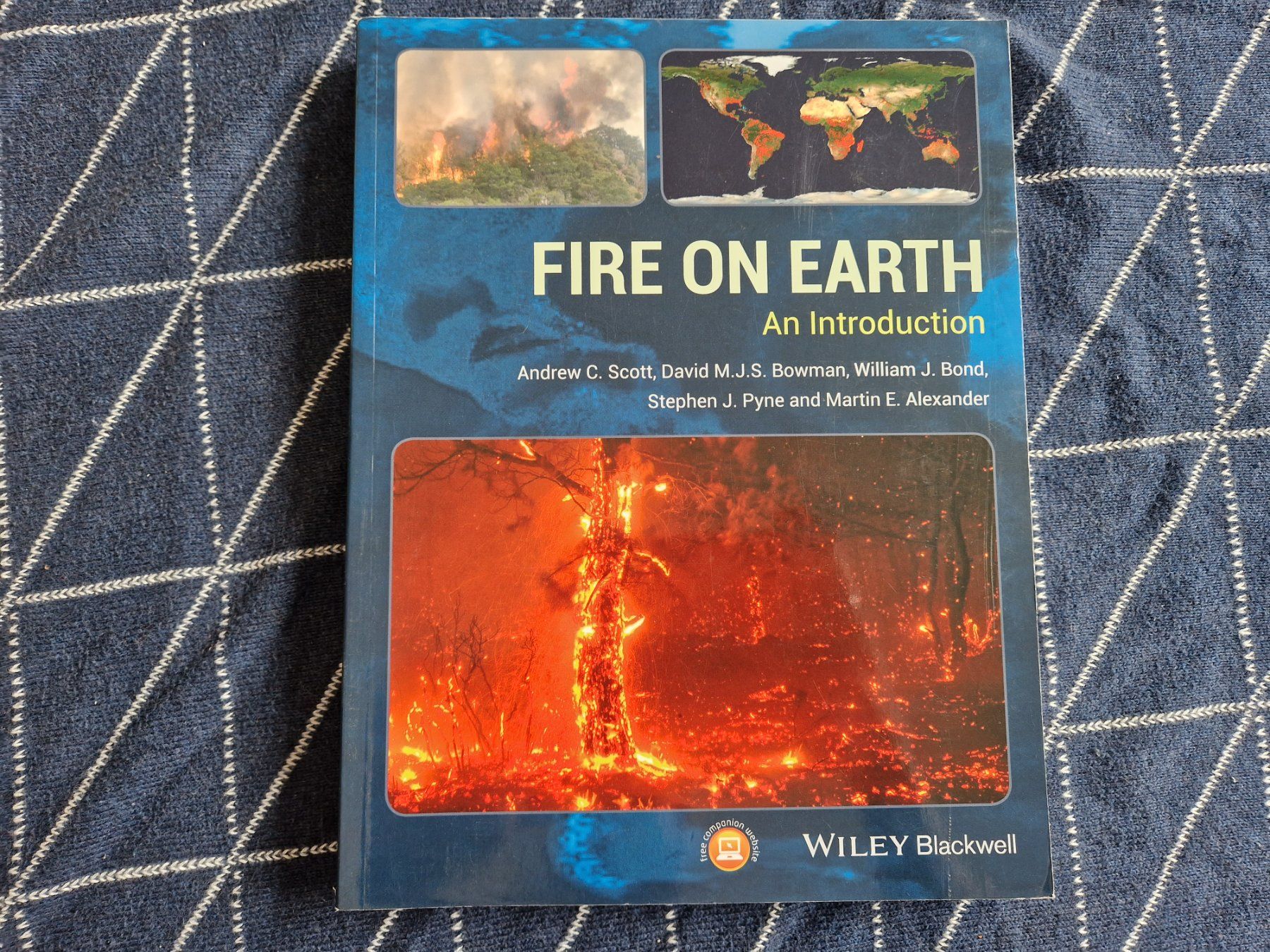 Libri: Buch "Fire on Earth" über Waldbrände (in E) – Usato da MUEHLAU venduto da ibo_5c7d