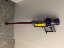 Dyson V10