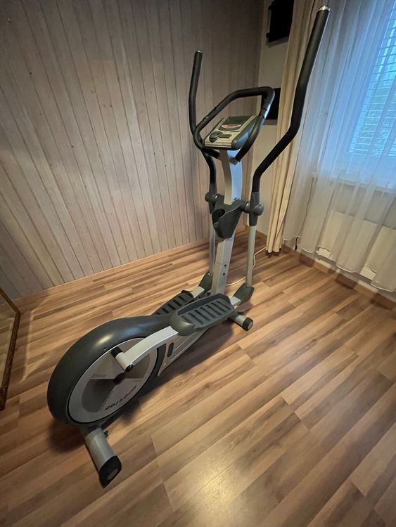 Sportop e7000 best sale cross trainer