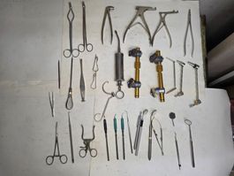 Medizinische Instrumente Konvolut gebraucht Zustand      (5)