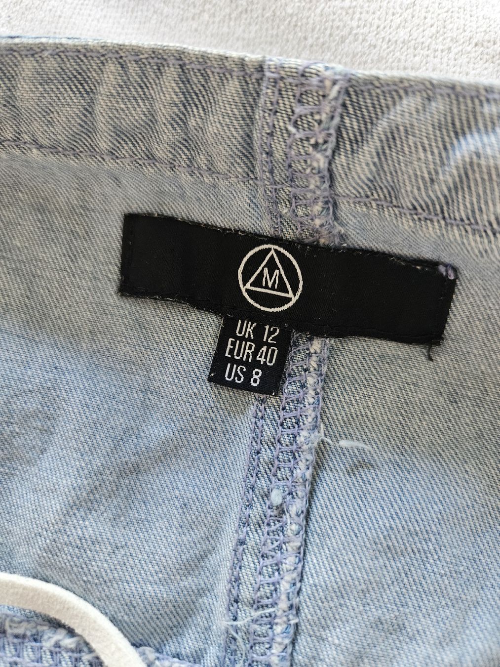 Vestiti: Robe en jean Missguided à lacets taille M – Usato da Mühleberg venduto da Eliboub 6