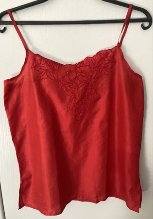 Rotes Seiden-Top mit Stickerei & Perlen, Gr. 36, Top Zustand