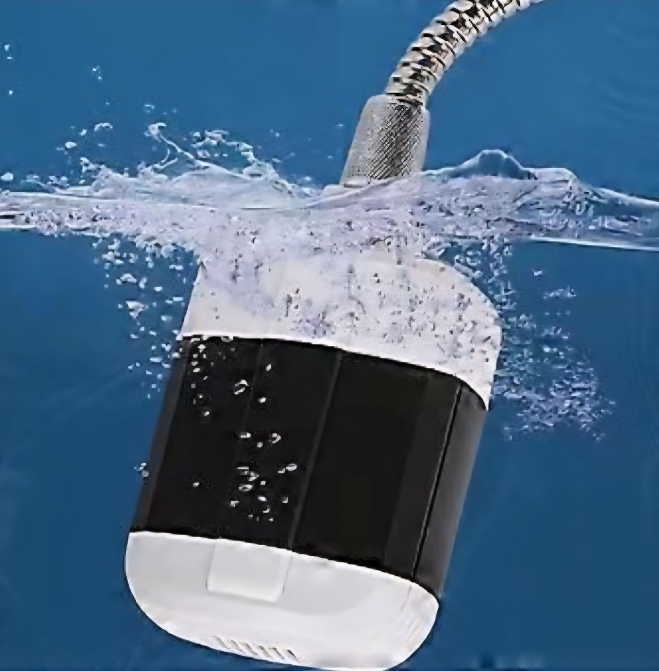 Duschen: Outdoor Dusche, portable – Neu und originalverpackt aus Windisch von Firstspace 1