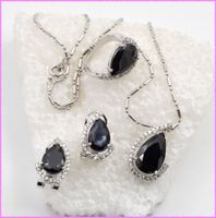 3-teiliges Set, Anhänger mit Kette, Ohrringe u. Ring Gr.16.5