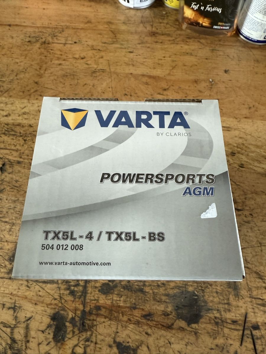 Varta Batterie: 12v 4Ah 80A   Neu Batterie – Usato da Sevelen venduto da e39-bmw 1