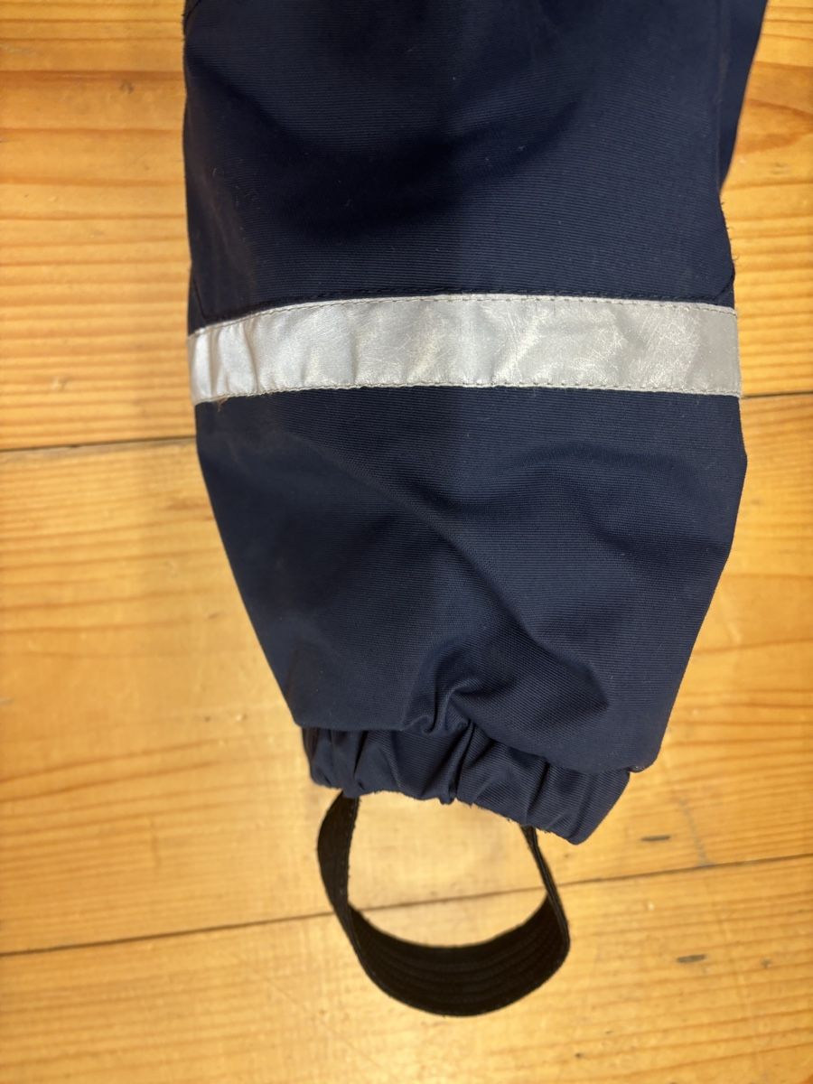 H&M Anzüge: Winter Overall, Grösse 128, H&M – Gebraucht aus Büren an der Aare von Nikito2001 3